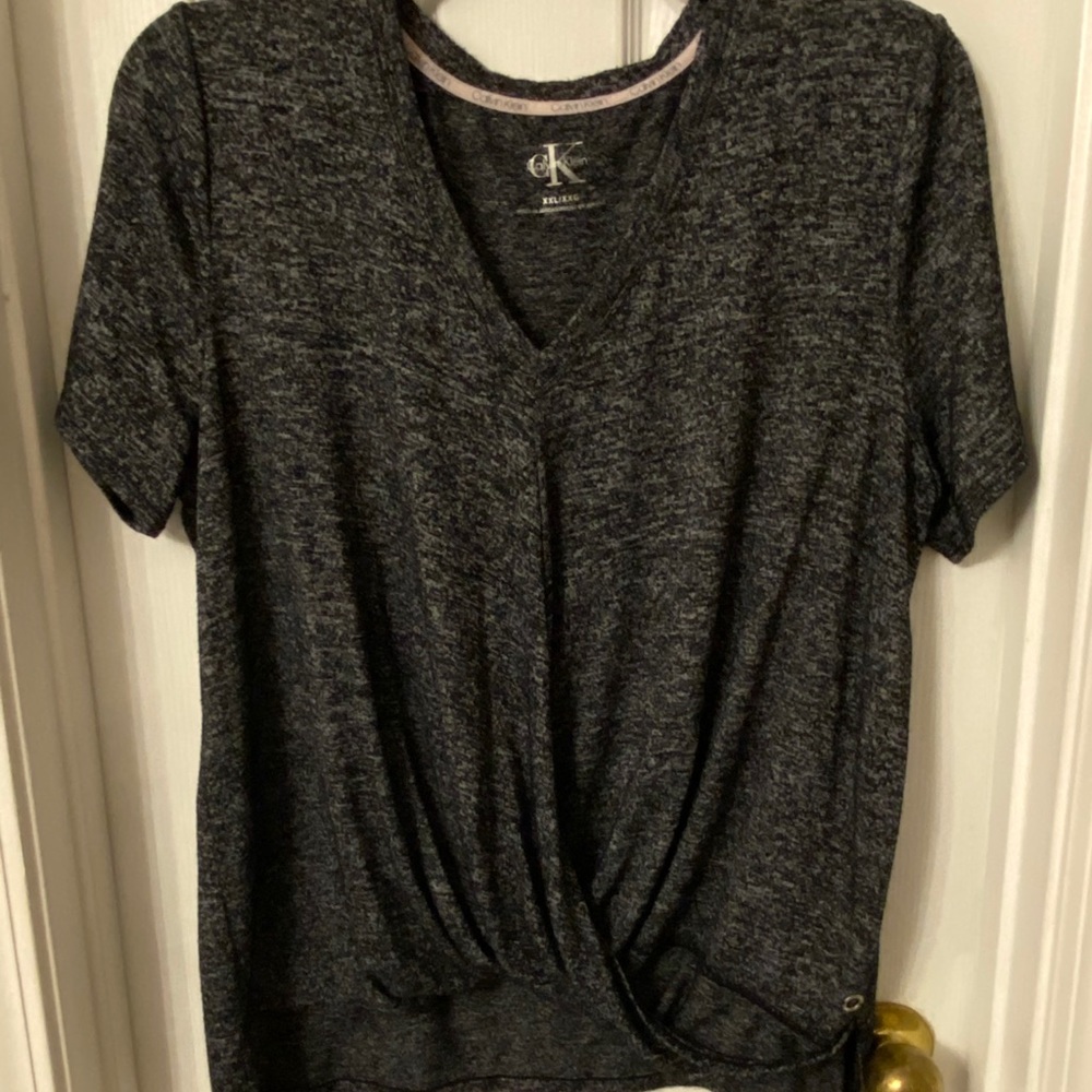 Dressy tee